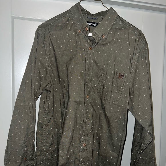 Men’s Solaris Casual Button Down - Picture 1 of 3